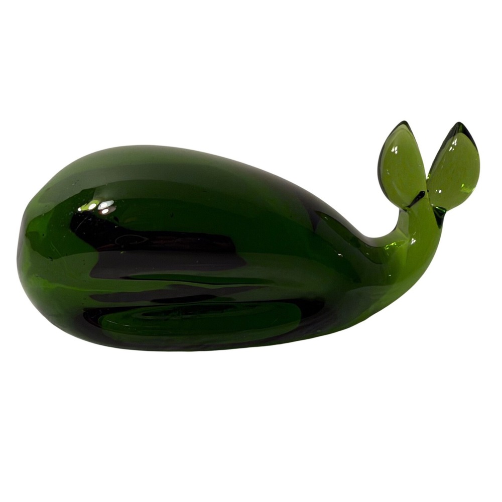 Vintage Green Art Glass Whale Figurine Paperweight Hand Blown Sculpture 5 Inch